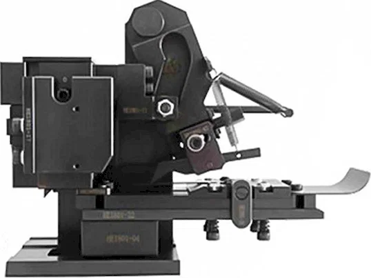 Khuôn Dập Thẳng Cơ Khí Bền Bỉ 4E-30 - Dụng Cụ Bấm Đầu Cos